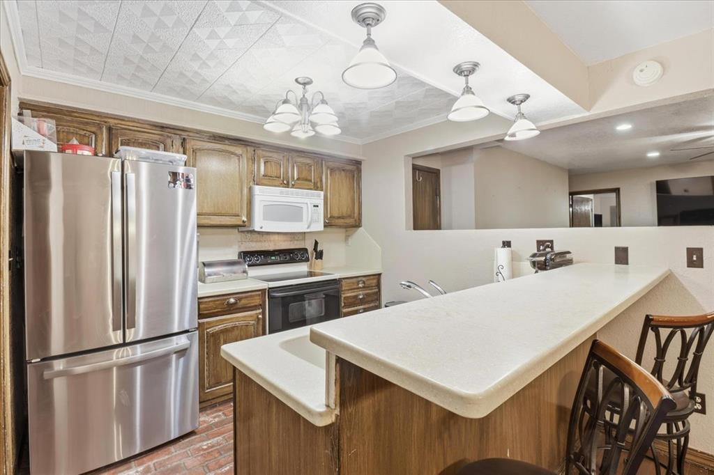 111 The Hills Street Property Photo 15