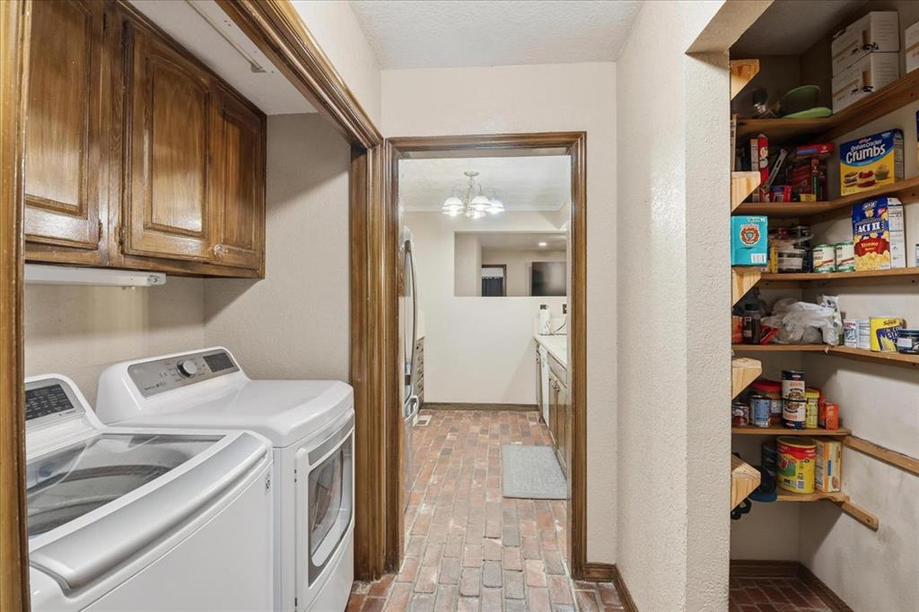 111 The Hills Street Property Photo 17