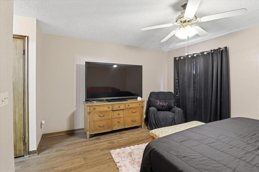 111 The Hills Street Property Photo 19