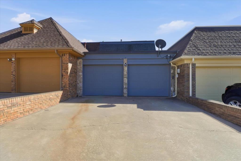 111 The Hills Street Property Photo 40