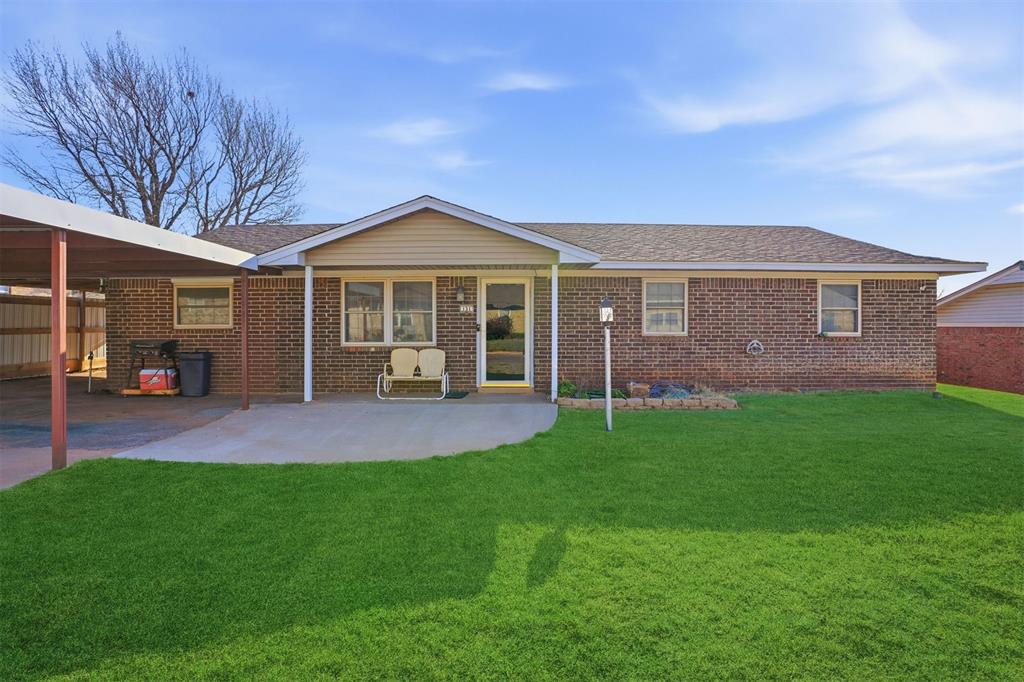 131 Ridgeline Drive Property Photo 3