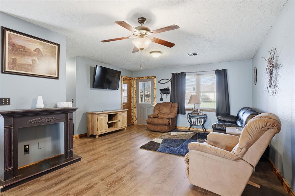 131 Ridgeline Drive Property Photo 8