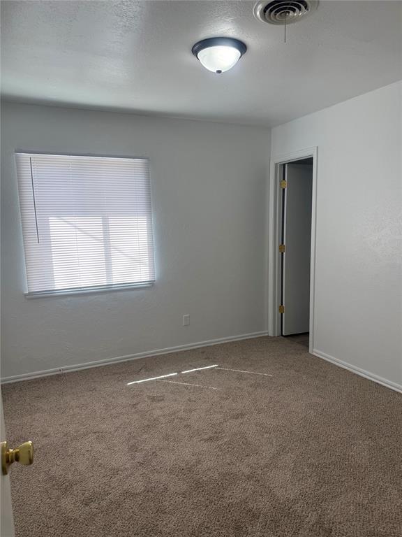 404 Mercury Property Photo 16