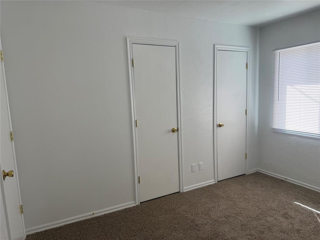 404 Mercury Property Photo 18