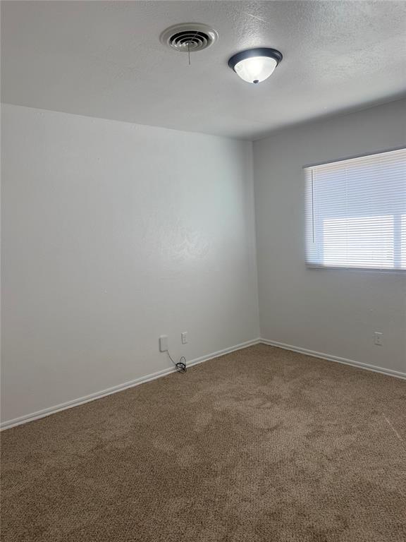 404 Mercury Property Photo 21