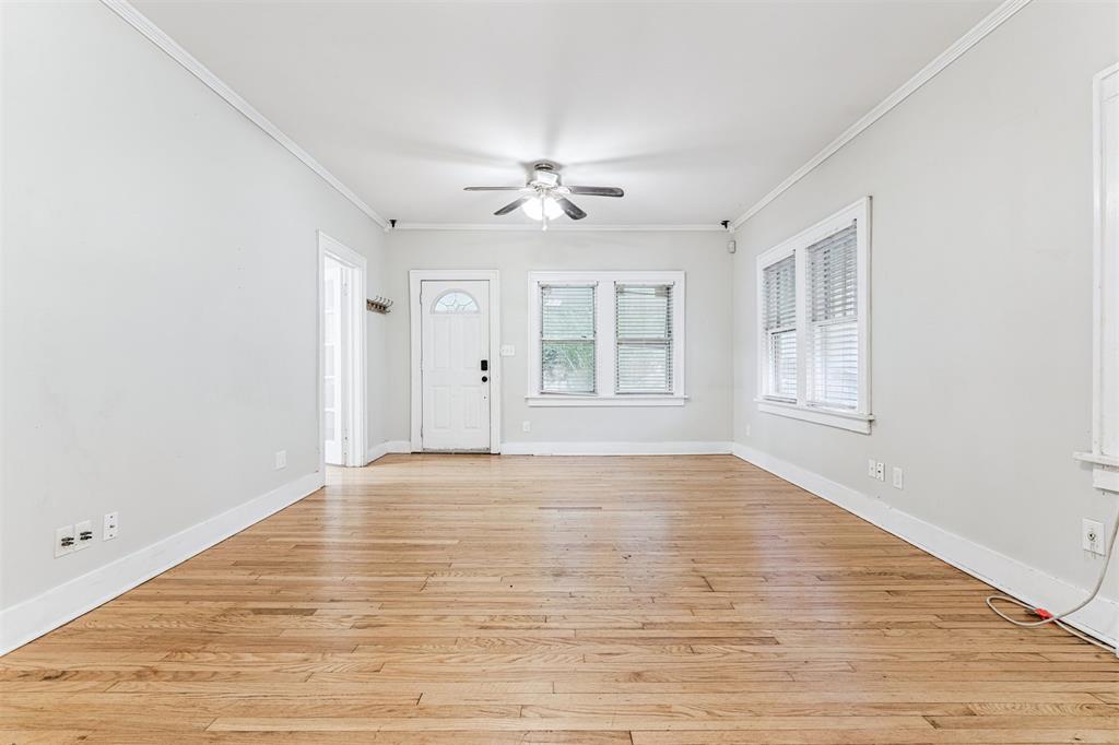 2809 W Park Place Property Photo 4