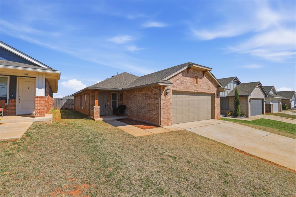 4720 Crystal Hill Drive Property Photo 5