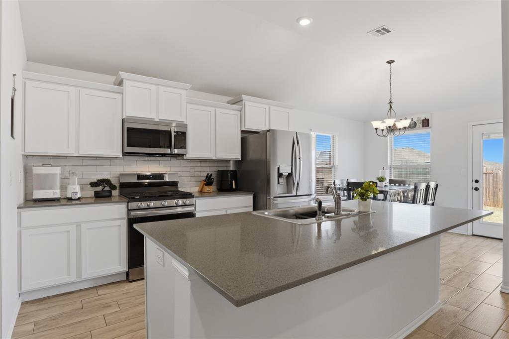 4720 Crystal Hill Drive Property Photo 11