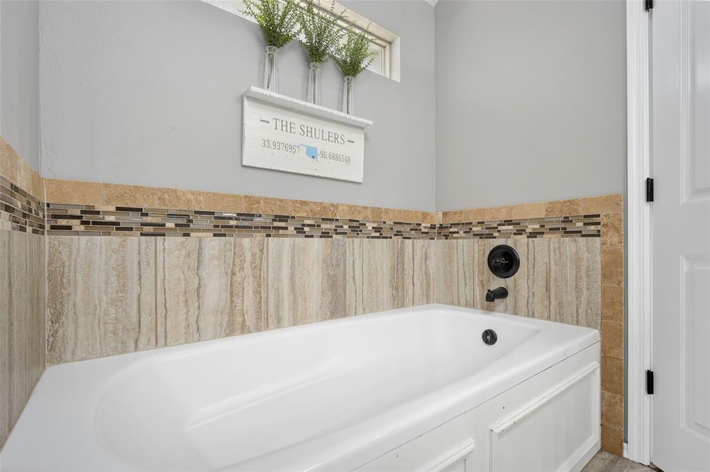 2256 County Road 1312 Property Photo 24
