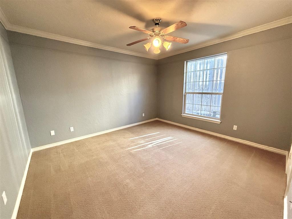 1009 Timbercreek Drive Property Photo 23