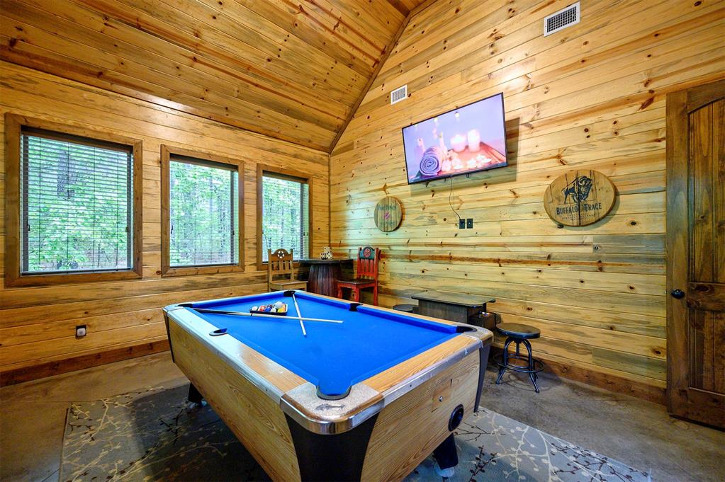 312 Sugar Pine Loop Property Photo 15