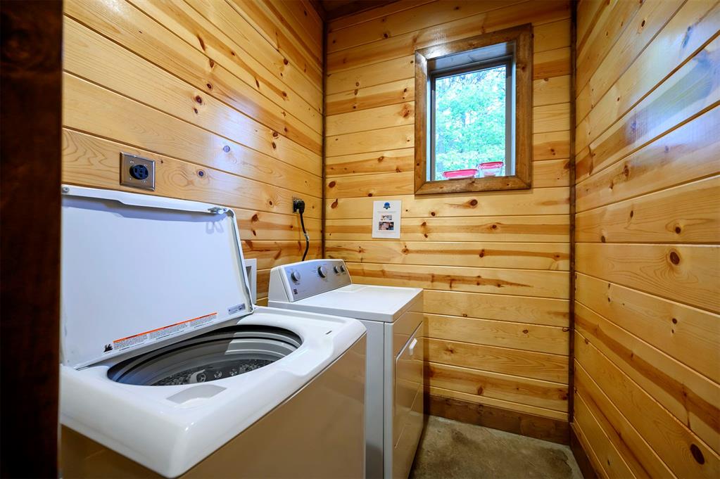 312 Sugar Pine Loop Property Photo 23