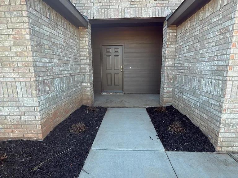 2924 Firefly Drive Property Photo 4