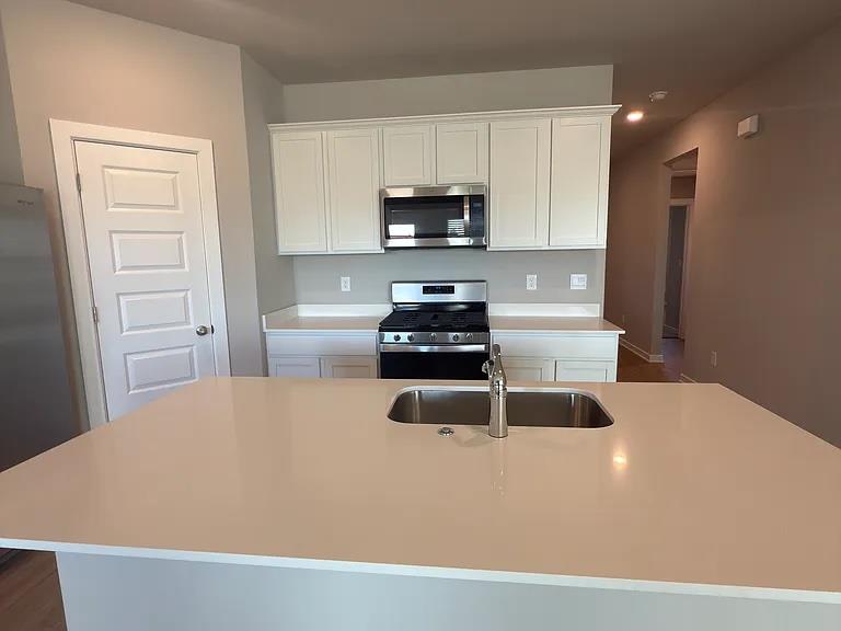 2924 Firefly Drive Property Photo 8
