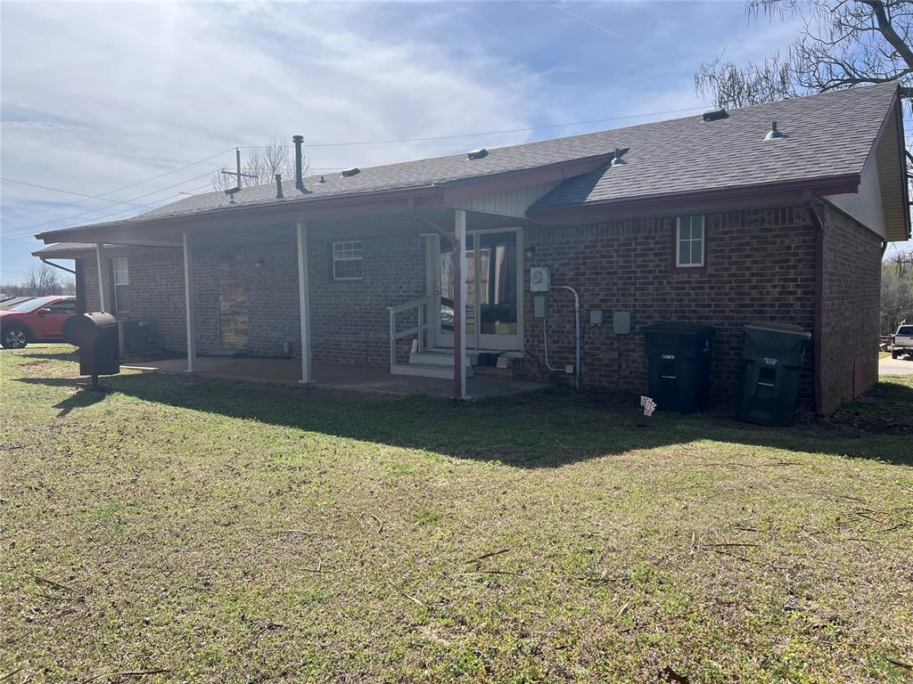 216 N Jefferson Avenue Property Photo 4