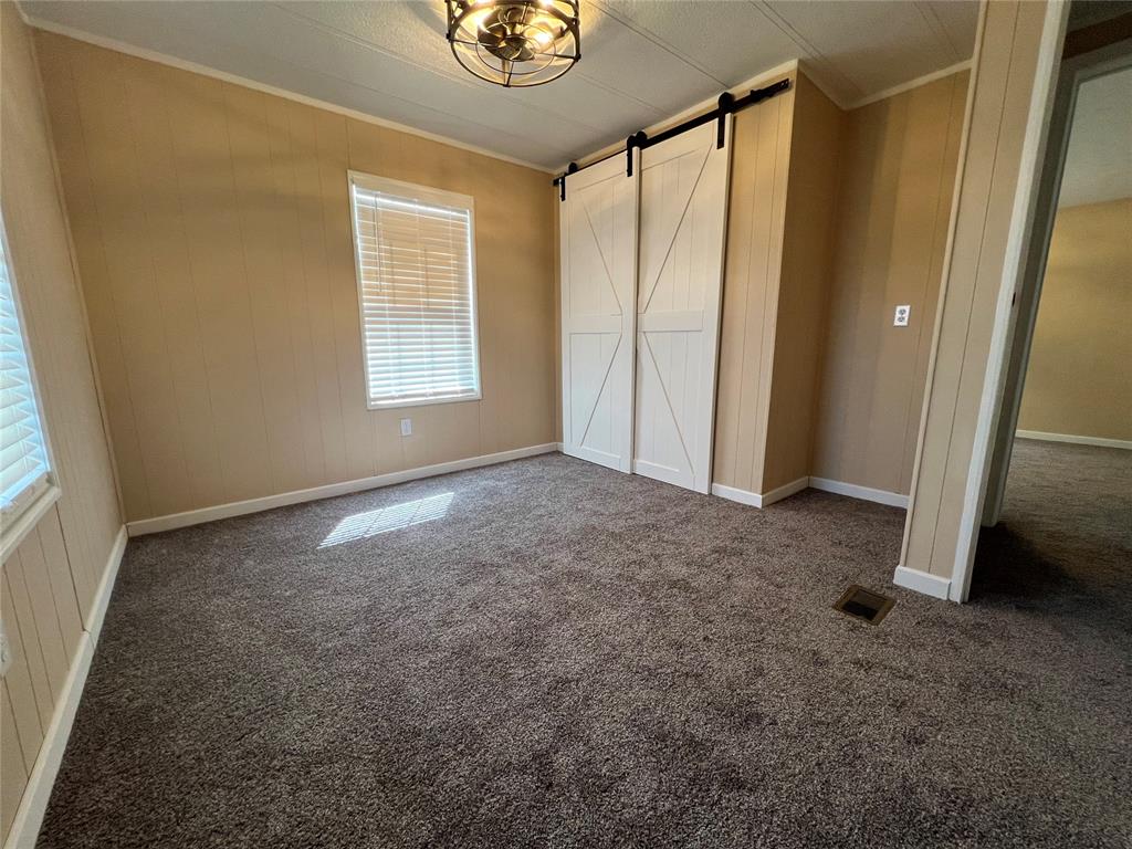 216 N Jefferson Avenue Property Photo 23