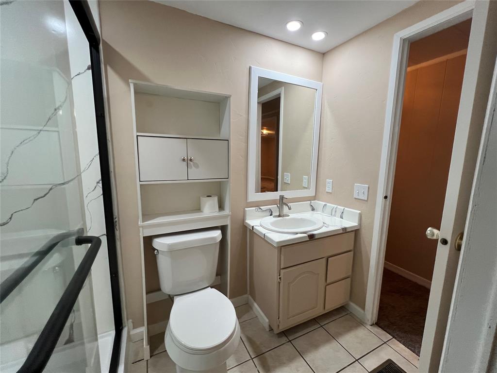 216 N Jefferson Avenue Property Photo 26