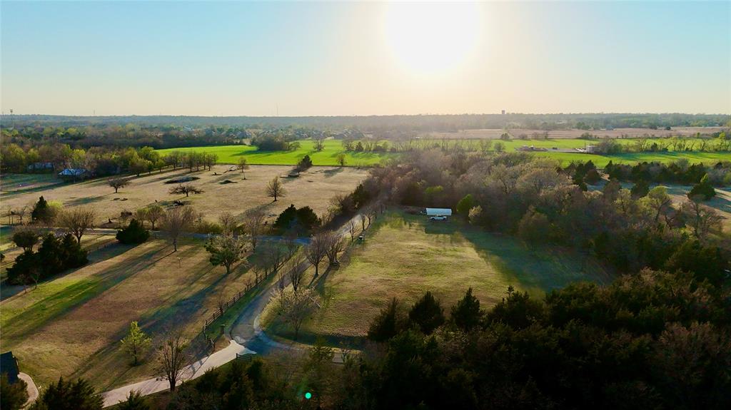 1 Horseshoe Bend Road Property Photo 4