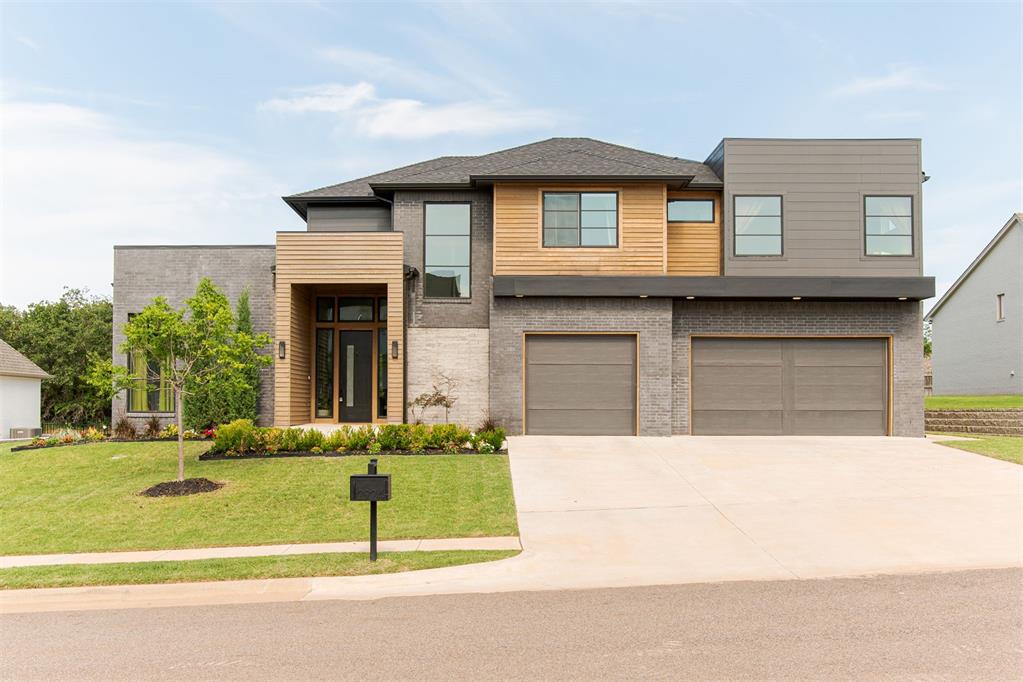 2924 Sandstone Ridge Property Photo 4