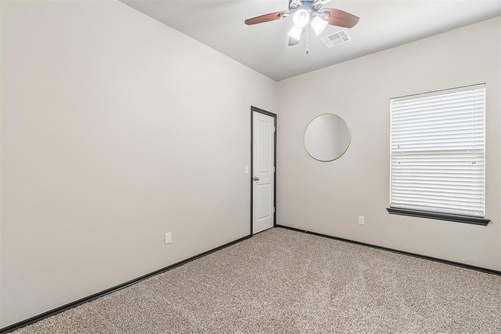 19024 Pinehurst Trail Drive Property Photo 18