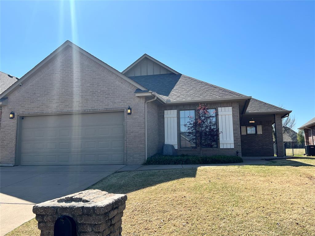 15621 Traditions Drive Property Photo 3