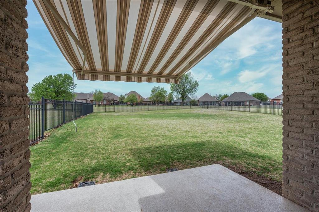 15621 Traditions Drive Property Photo 29