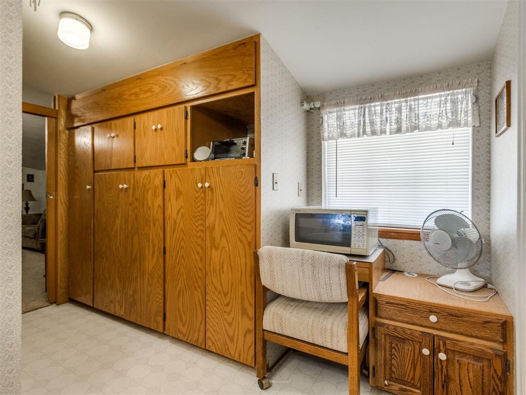 16 Red Rock Road Property Photo 11