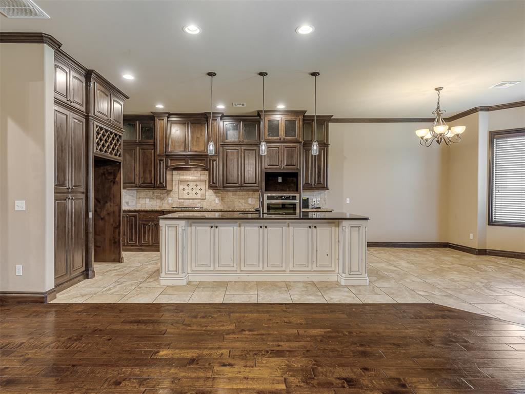 601 Dayton Circle Property Photo 10