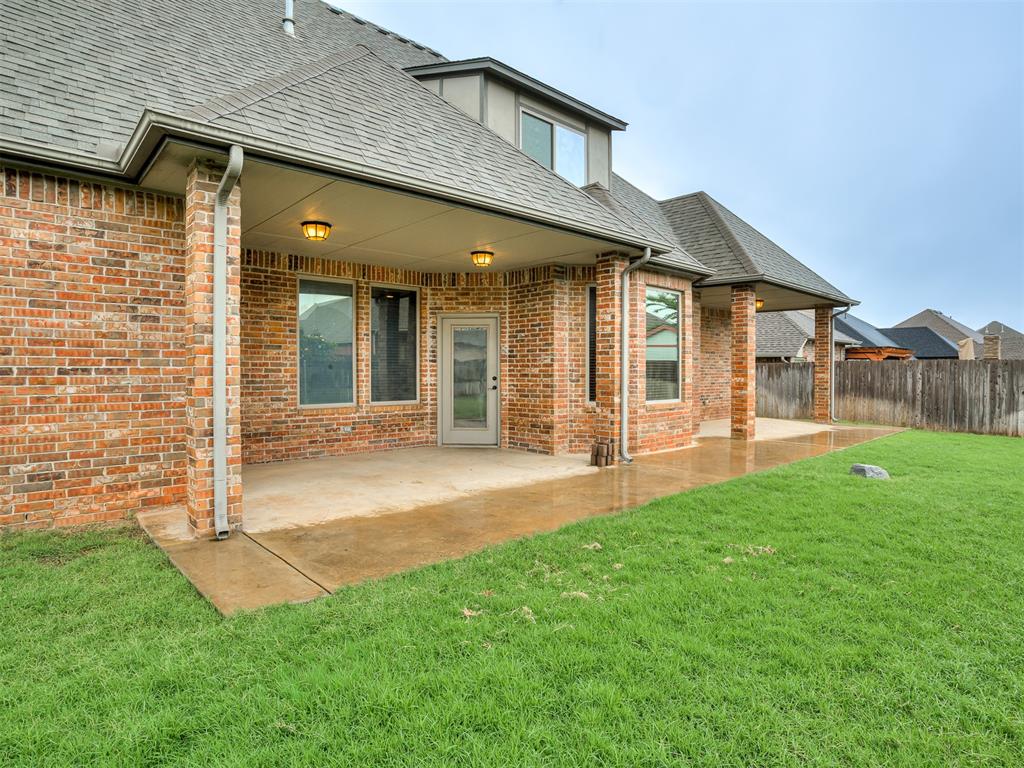601 Dayton Circle Property Photo 40