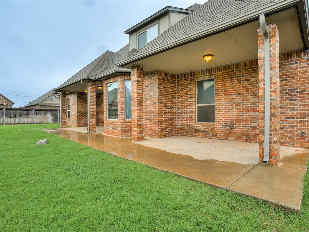 601 Dayton Circle Property Photo 41