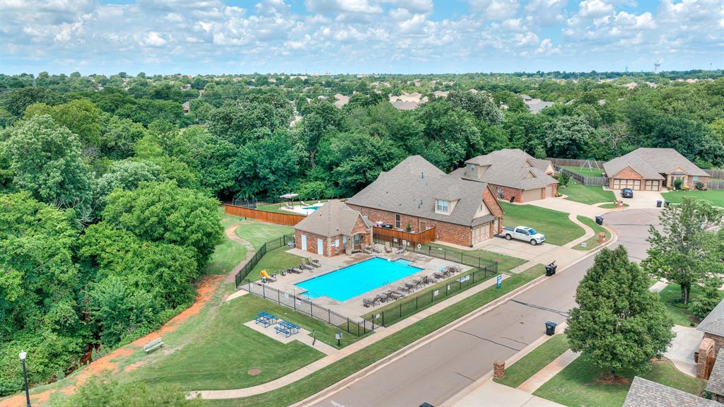 601 Dayton Circle Property Photo 49
