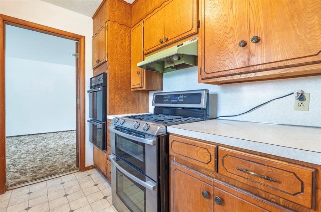 1310 W 15th Street Property Photo 6