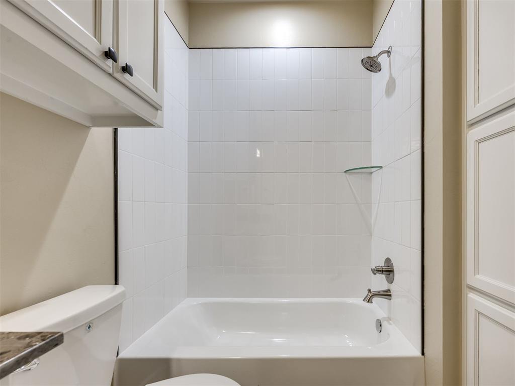 1124 Nw 17th Place Property Photo 17