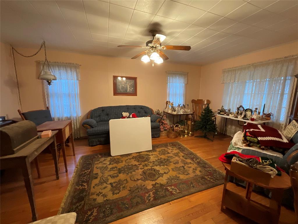 307 Sw Burt Street Property Photo 14