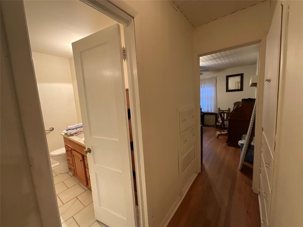 307 Sw Burt Street Property Photo 17