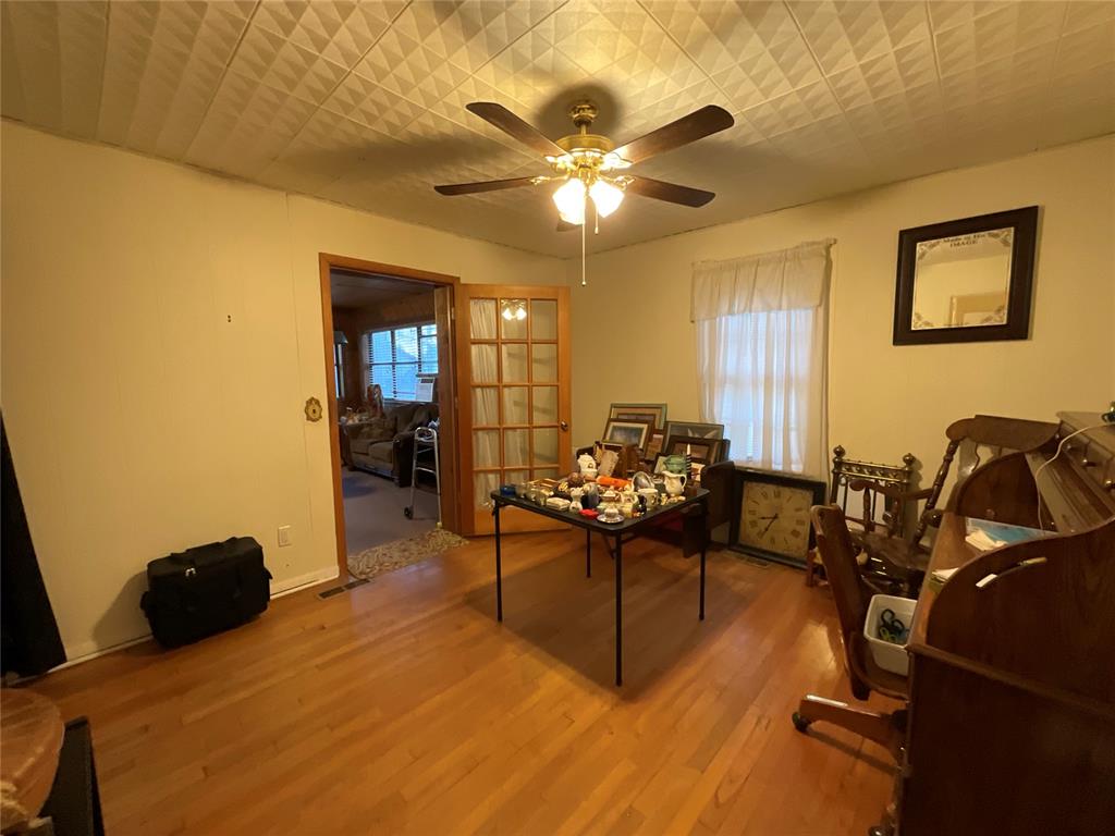 307 Sw Burt Street Property Photo 18