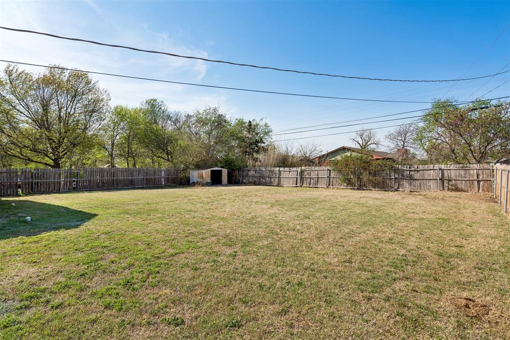115 E Haddock Street Property Photo 23