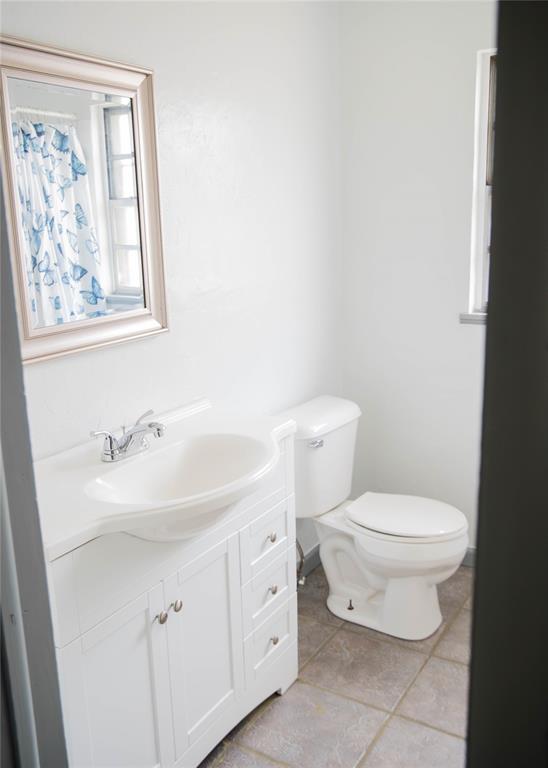308 S Western Avenue Property Photo 14
