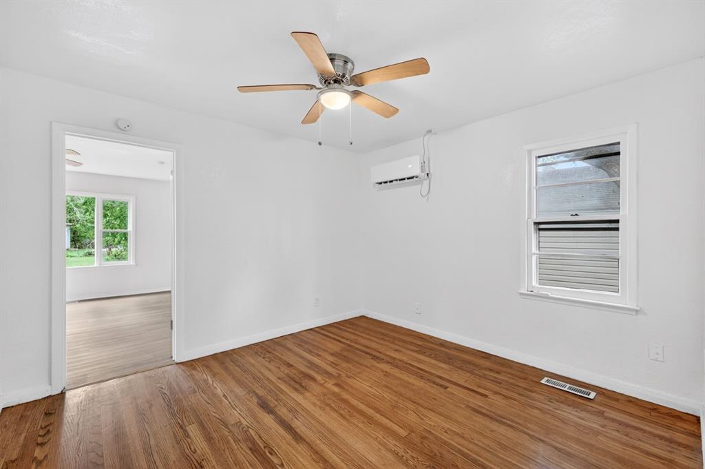 509 E Kerr Drive Property Photo 7