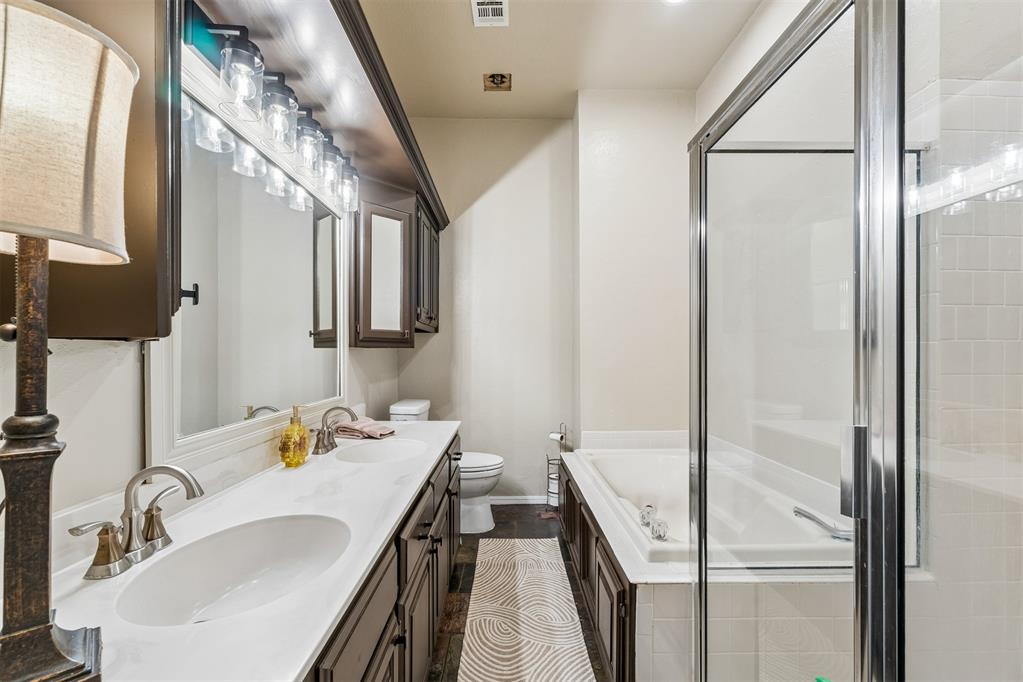 15209 Derrick Circle Property Photo 21