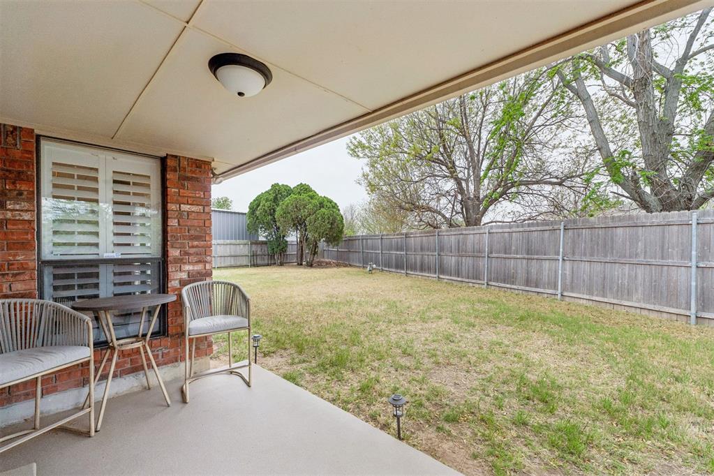 15209 Derrick Circle Property Photo 33