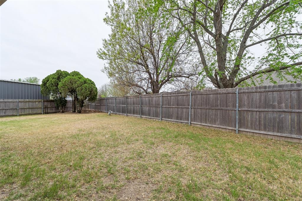 15209 Derrick Circle Property Photo 34