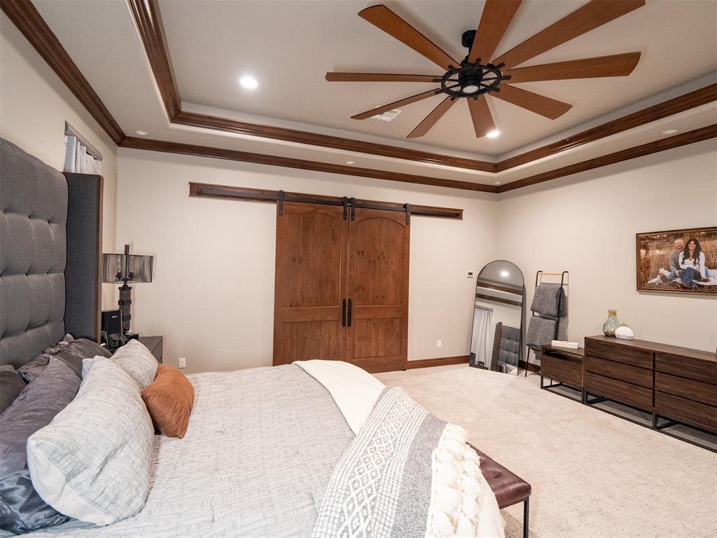 1304 Inverness Circle Property Photo 18
