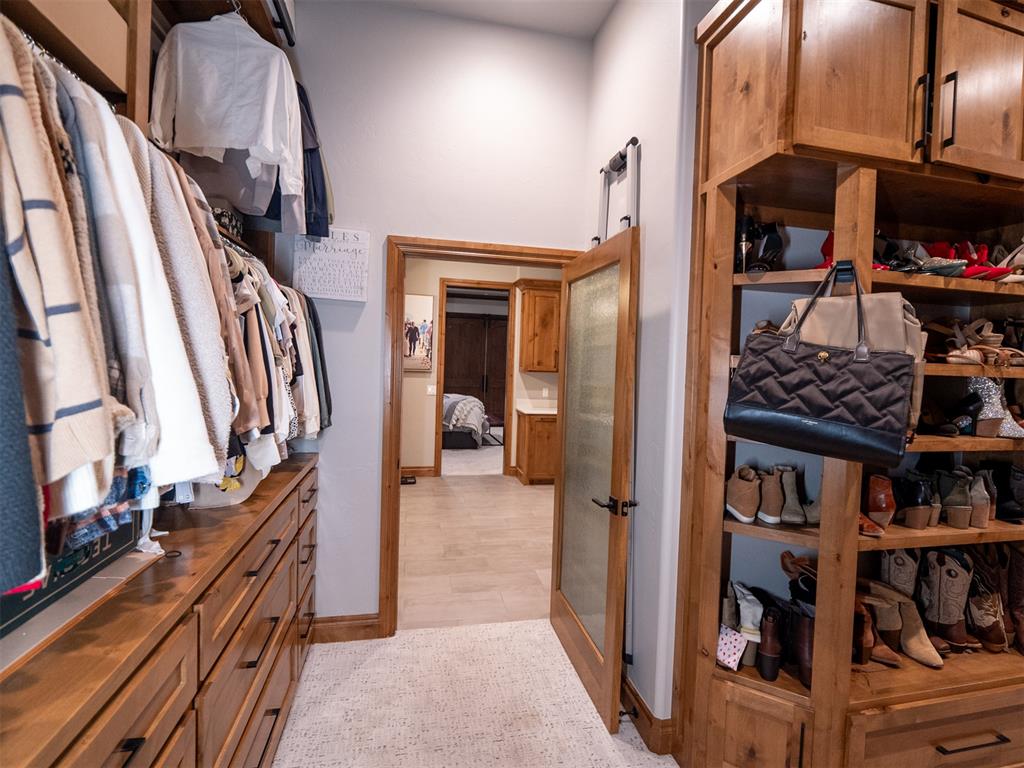 1304 Inverness Circle Property Photo 27
