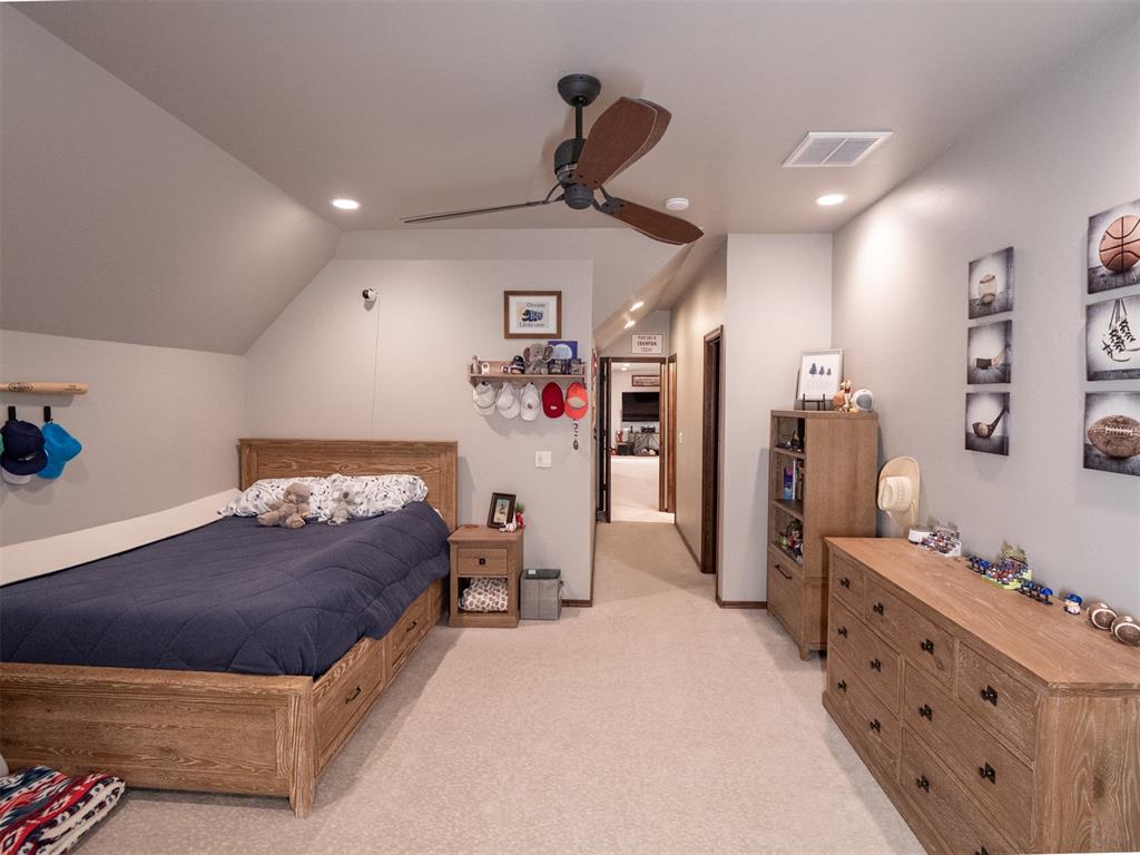 1304 Inverness Circle Property Photo 39
