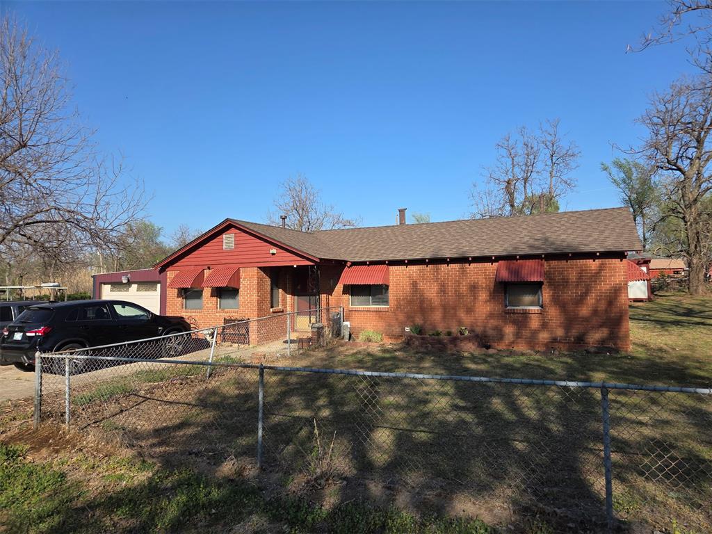 3100 Hicks Avenue Property Photo 1