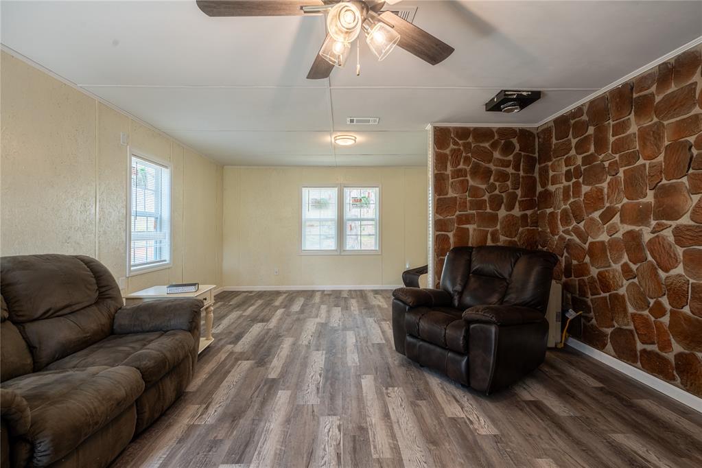 308 N Clayton Avenue Property Photo 37