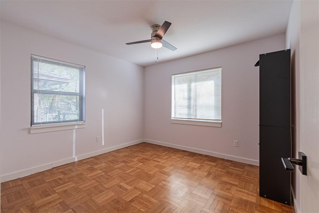 2136 Barclay Road Property Photo 16