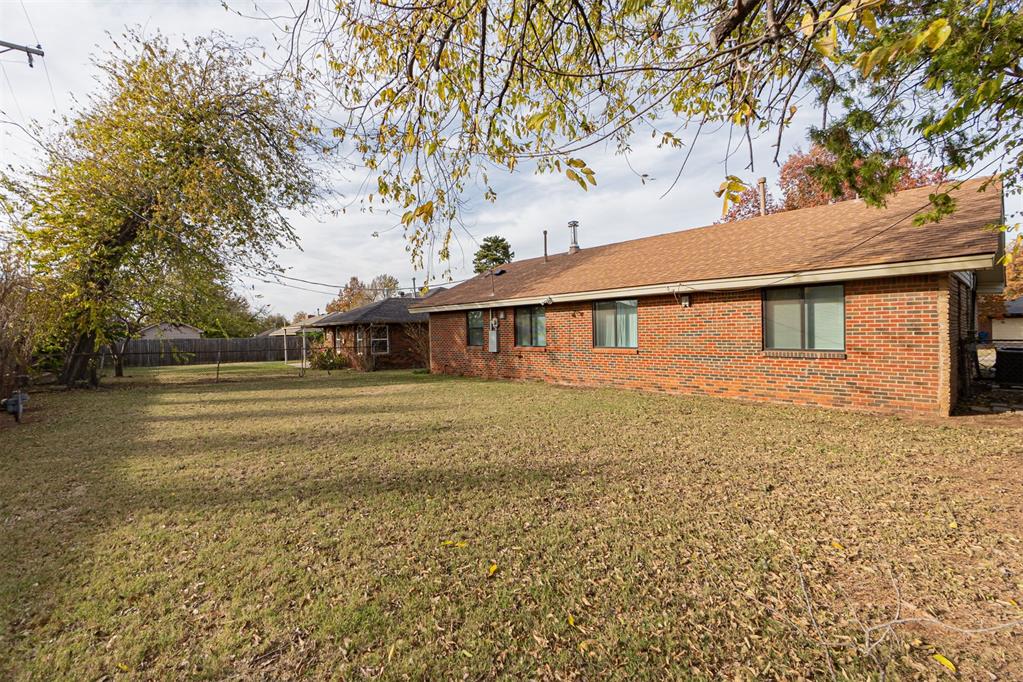 2136 Barclay Road Property Photo 18