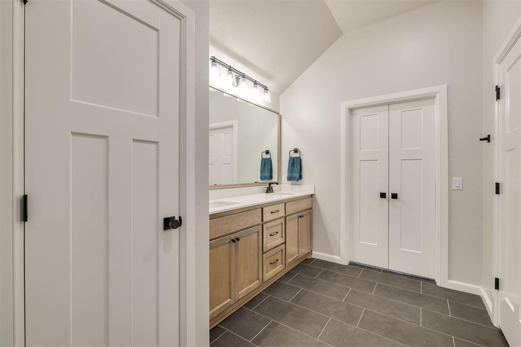 2501 Nw 179th Street Property Photo 25